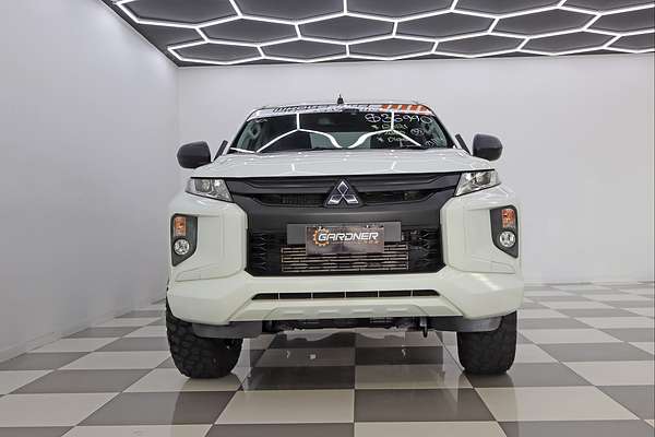 2021 Mitsubishi Triton GLX ADAS MR 4X4