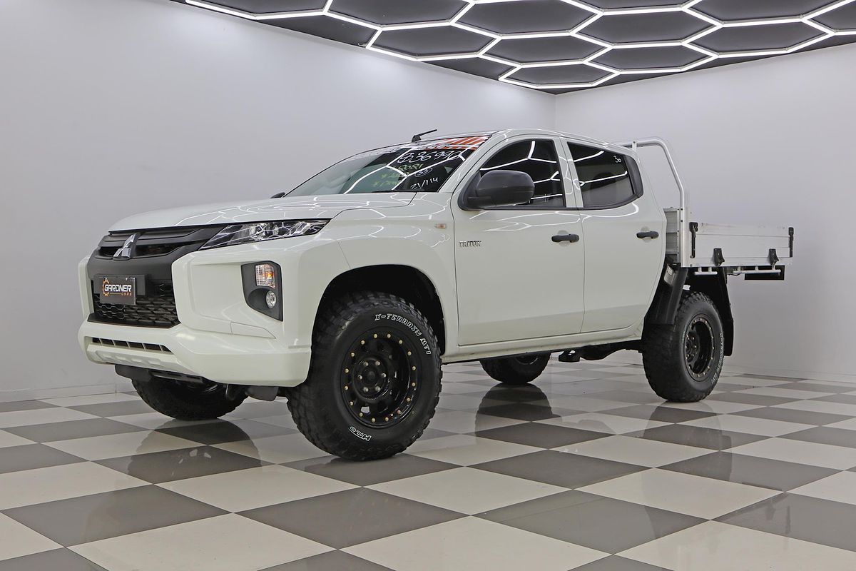 2021 Mitsubishi Triton GLX ADAS MR 4X4