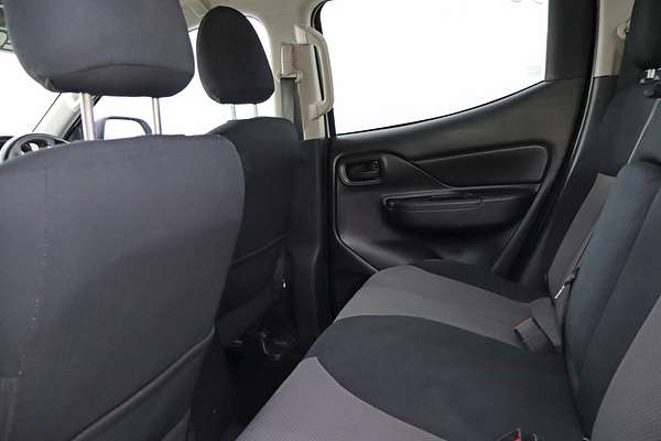 2021 Mitsubishi Triton GLX ADAS MR 4X4