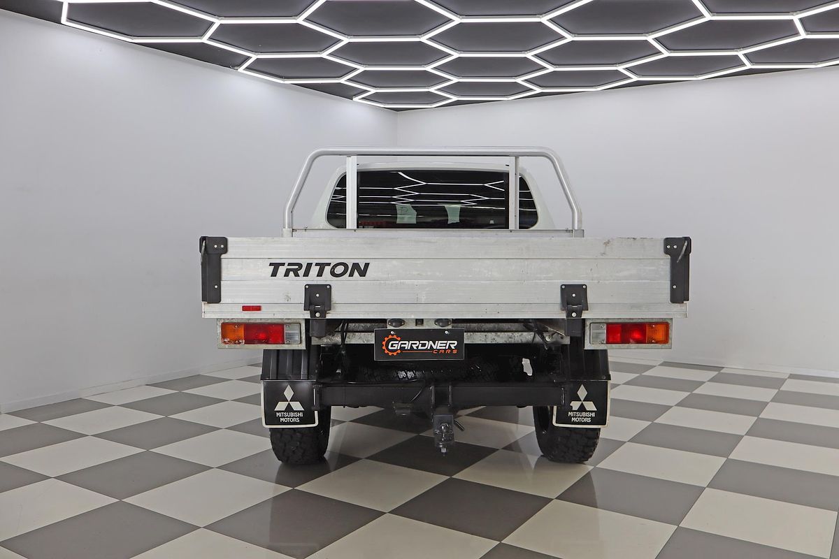 2021 Mitsubishi Triton GLX ADAS MR 4X4