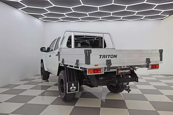 2021 Mitsubishi Triton GLX ADAS MR 4X4