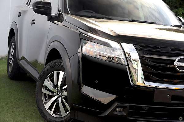 2024 Nissan Pathfinder Ti R53