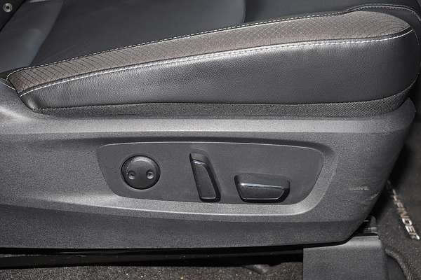 2024 Nissan Pathfinder Ti R53