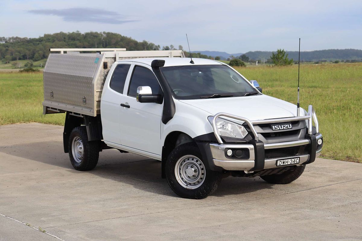 2017 Isuzu D-MAX SX 4X4