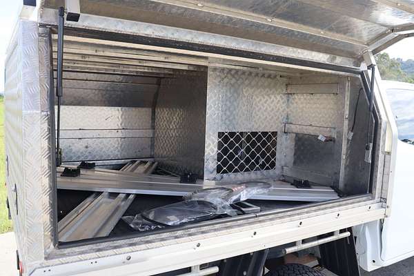 2017 Isuzu D-MAX SX  4X4