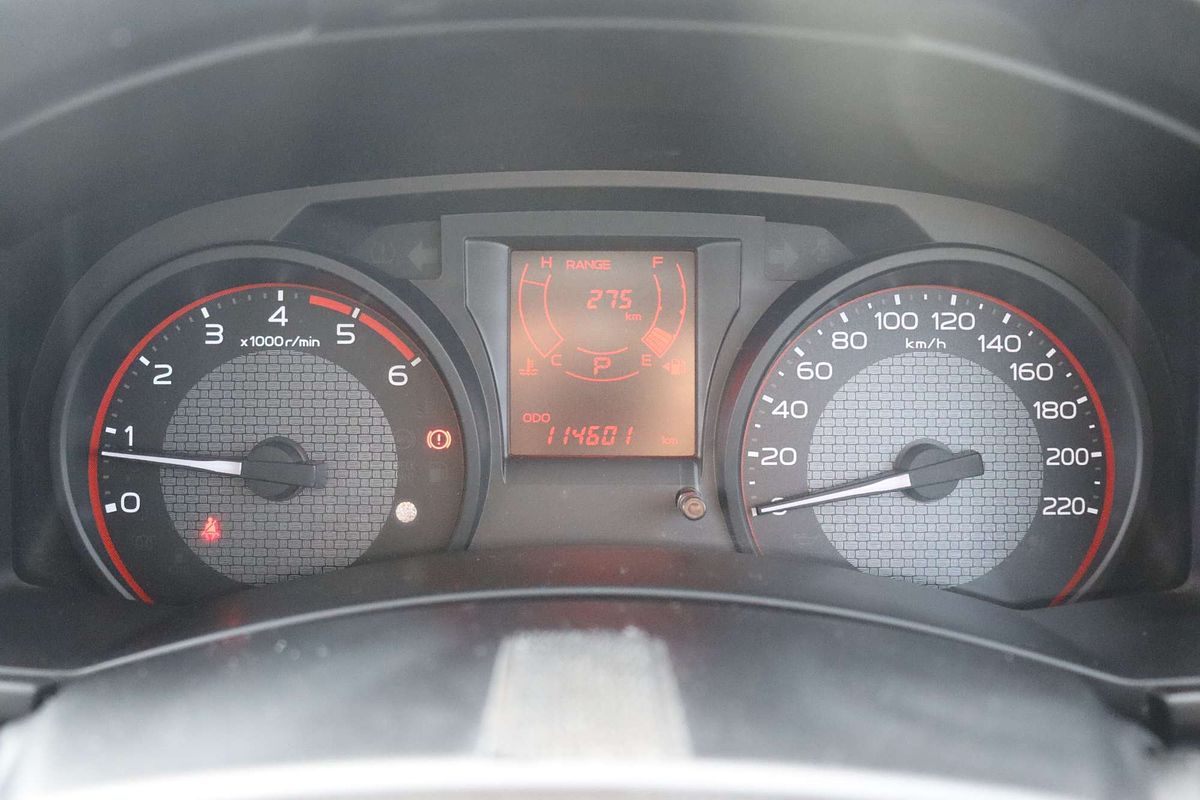 2017 Isuzu D-MAX SX  4X4