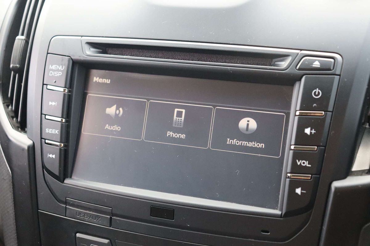 2017 Isuzu D-MAX SX  4X4