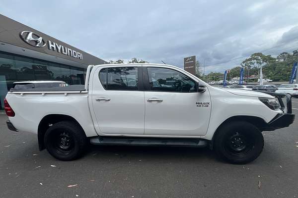 2016 Toyota Hilux SR (4x4) GUN126R 4X4
