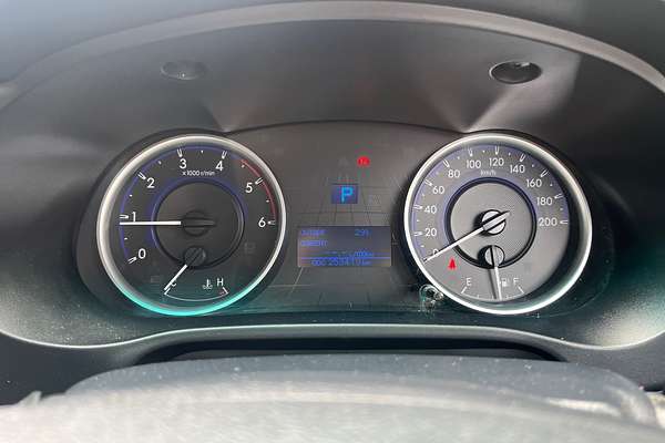 2016 Toyota Hilux SR (4x4) GUN126R 4X4