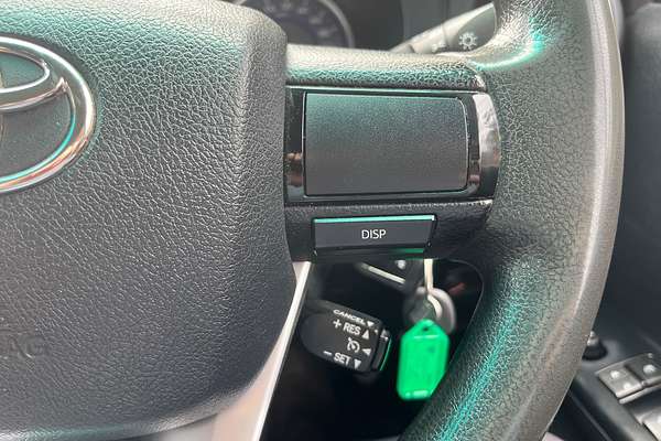 2016 Toyota Hilux SR (4x4) GUN126R 4X4