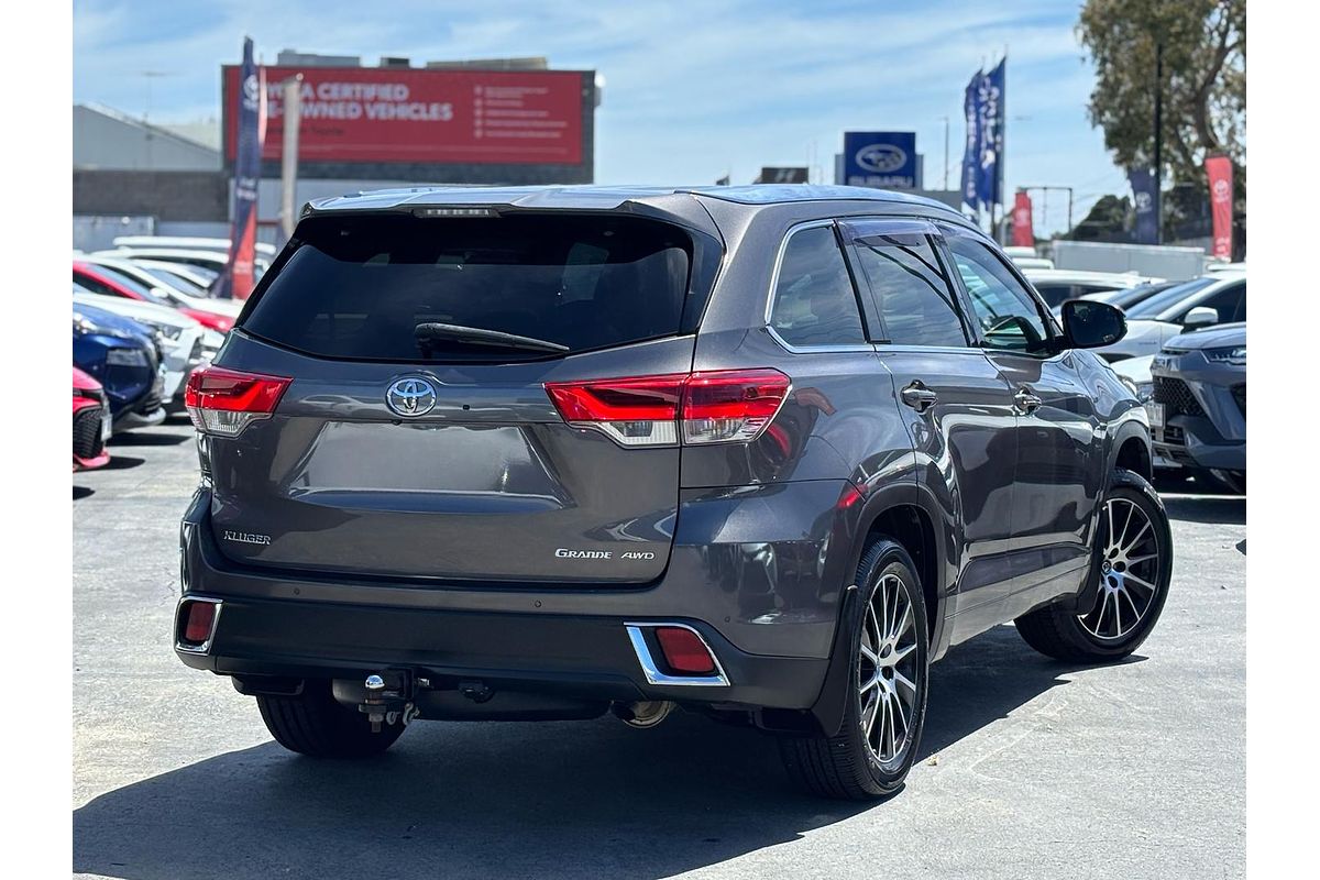2017 Toyota Kluger Grande GSU55R