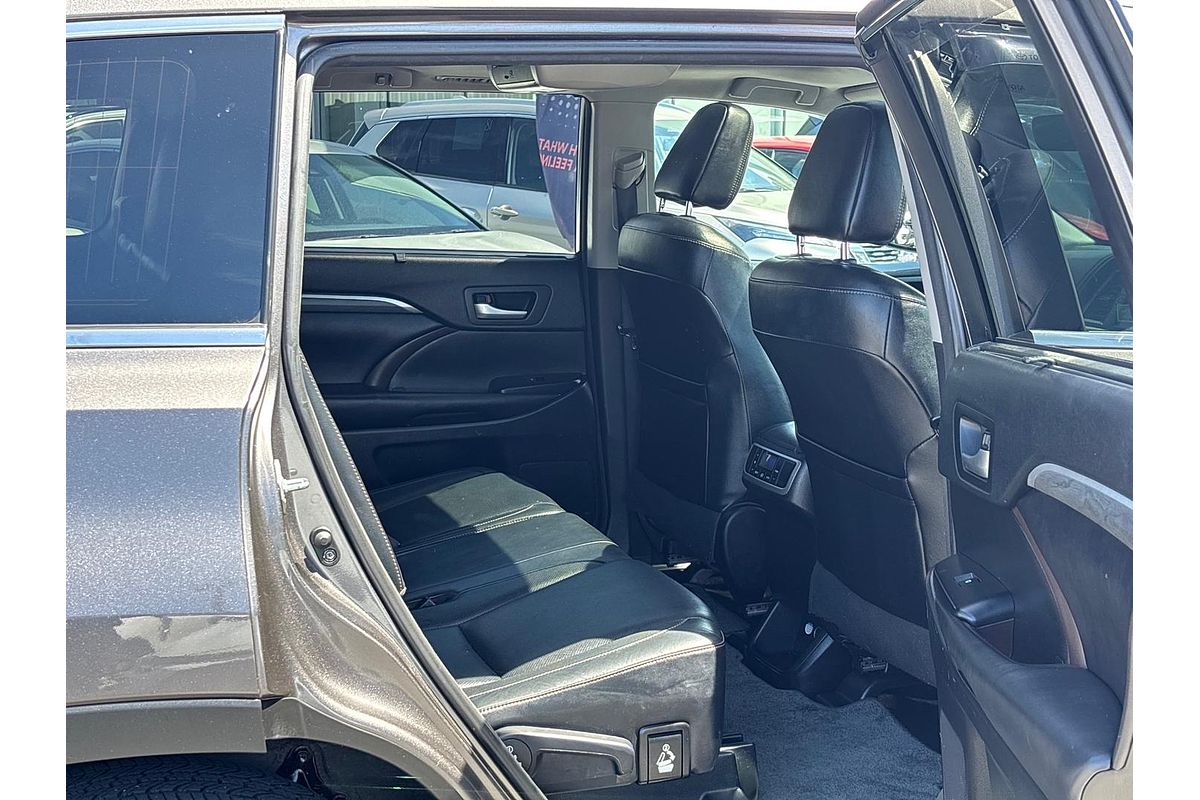 2017 Toyota Kluger Grande GSU55R