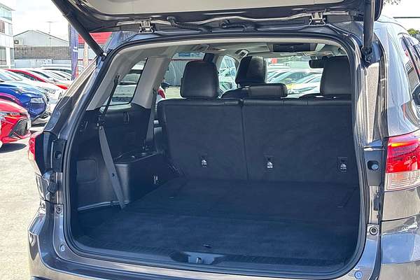 2017 Toyota Kluger Grande GSU55R