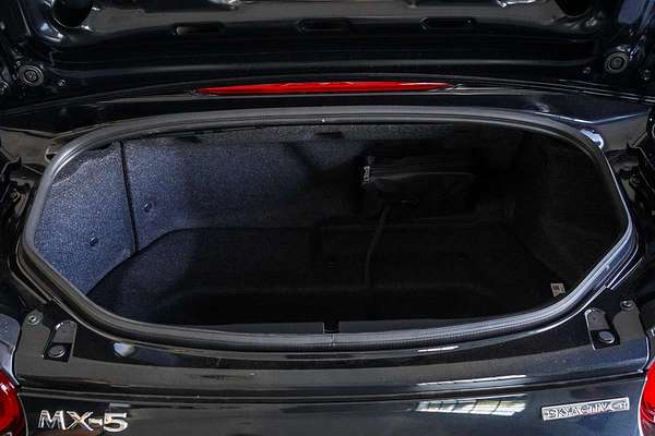 2025 Mazda MX-5 G20 GT ND