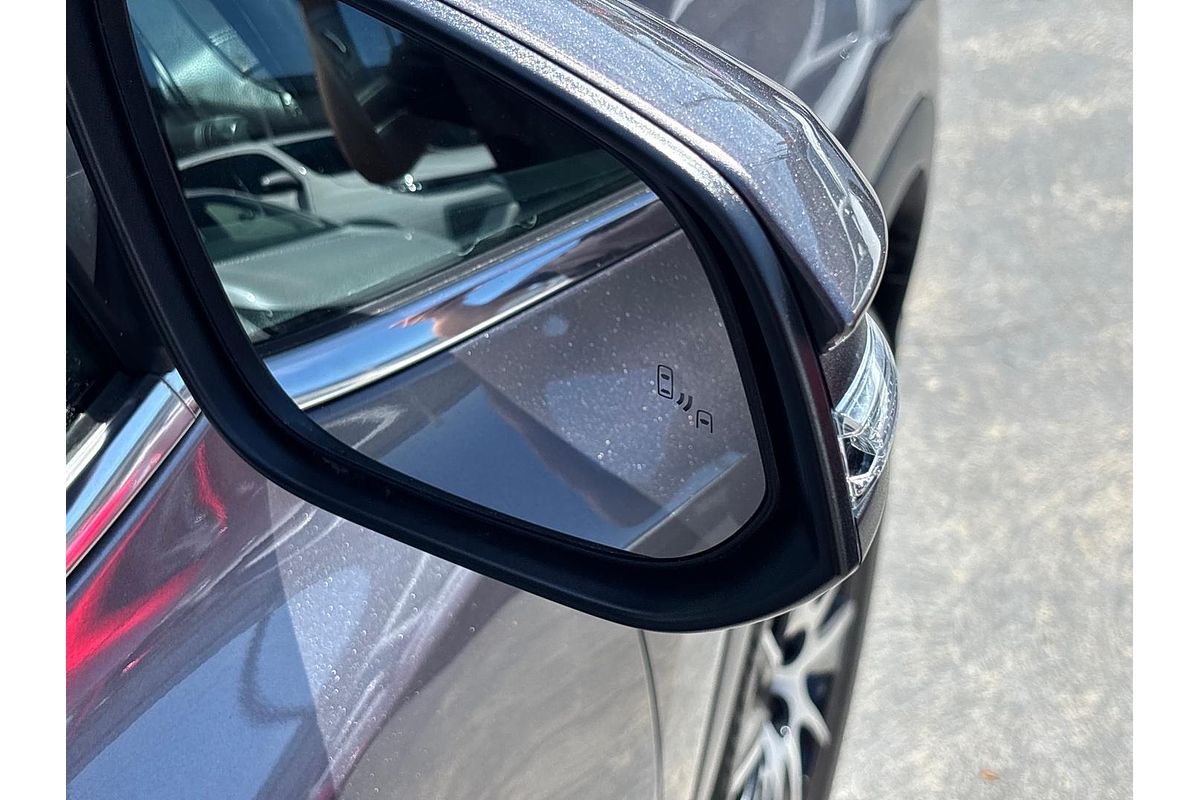 2017 Toyota Kluger Grande GSU55R