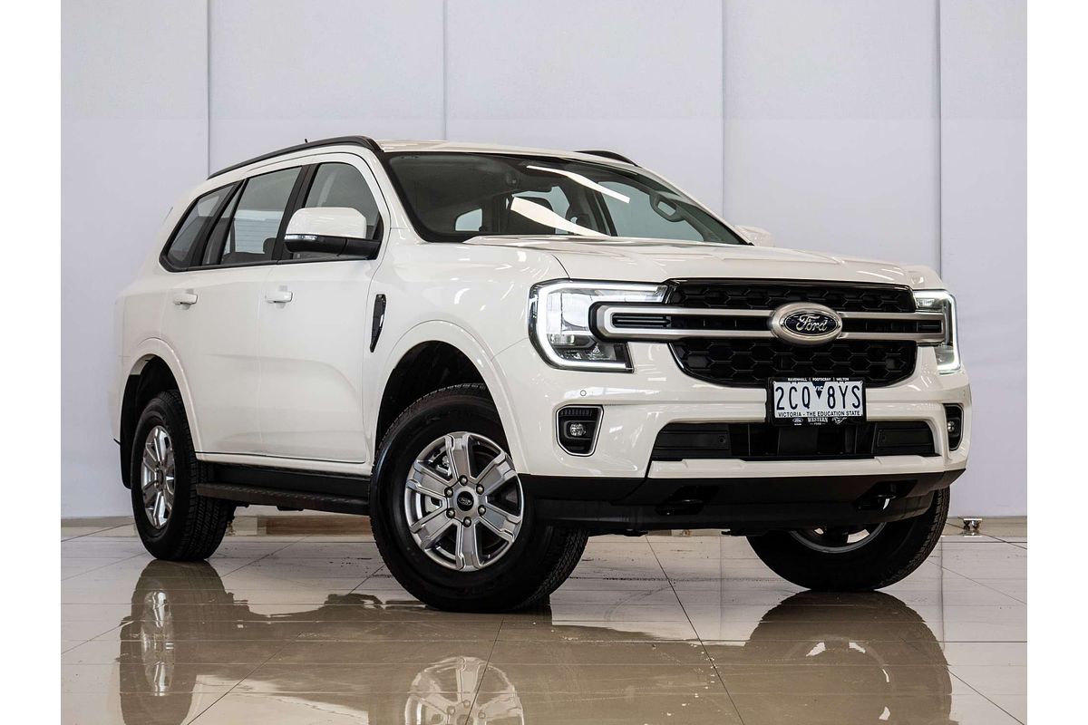 2025 Ford Everest Ambiente 2.0L