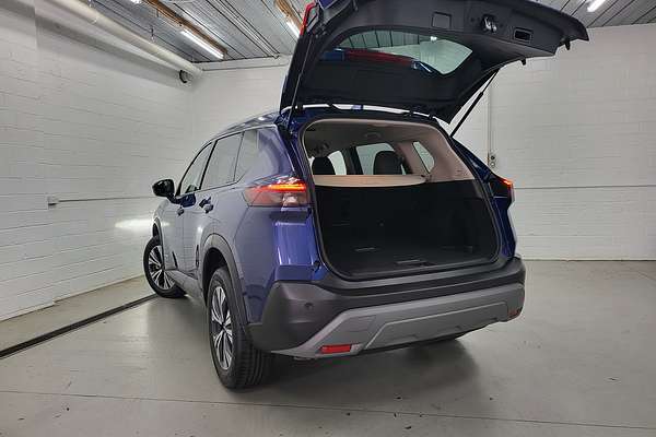 2025 Nissan X-TRAIL ST-L e-POWER T33