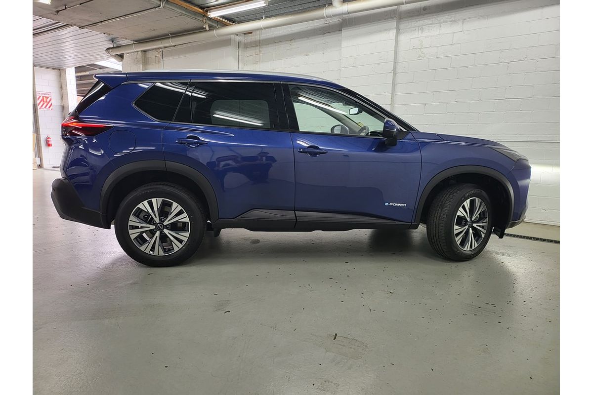 2025 Nissan X-TRAIL ST-L e-POWER T33