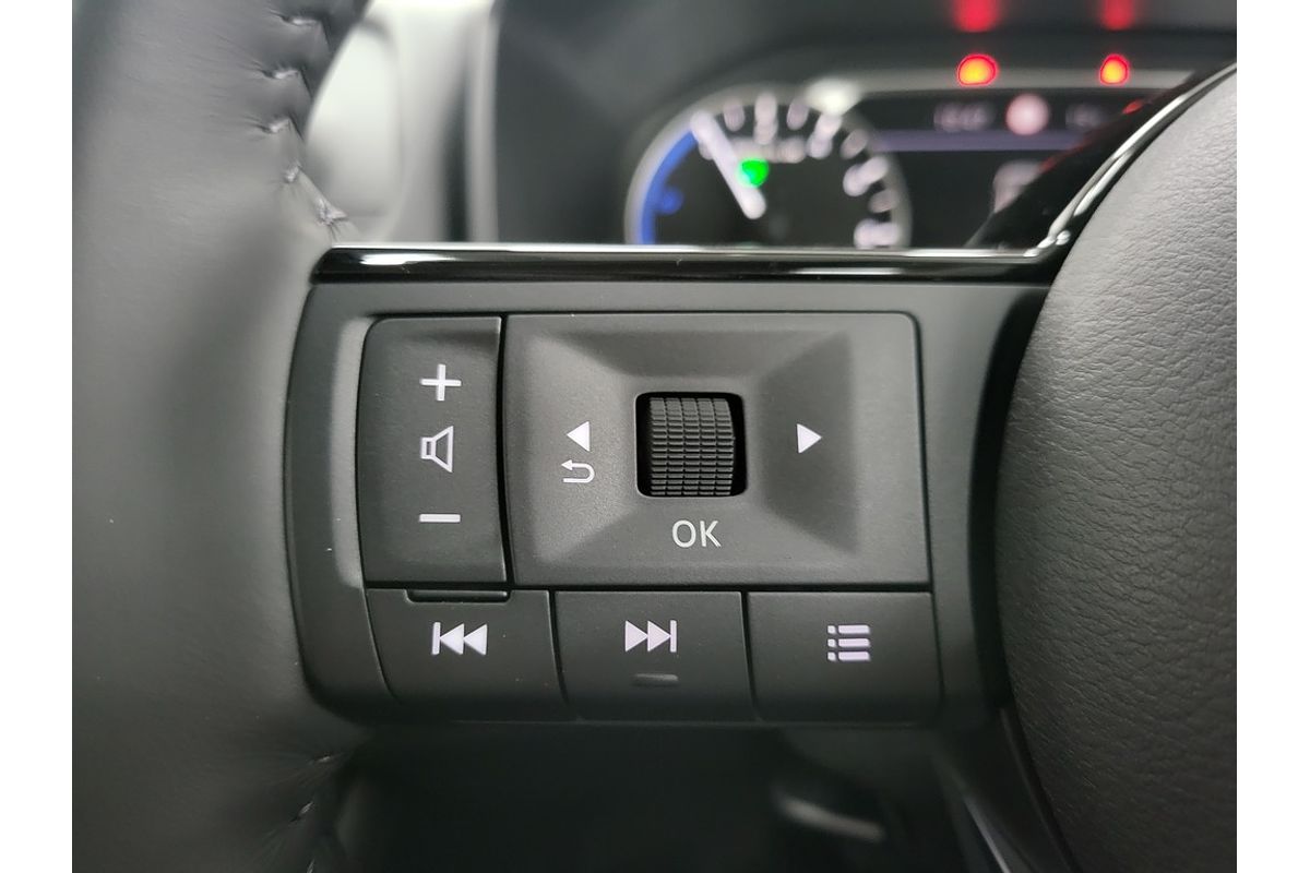 2025 Nissan X-TRAIL ST-L e-POWER T33