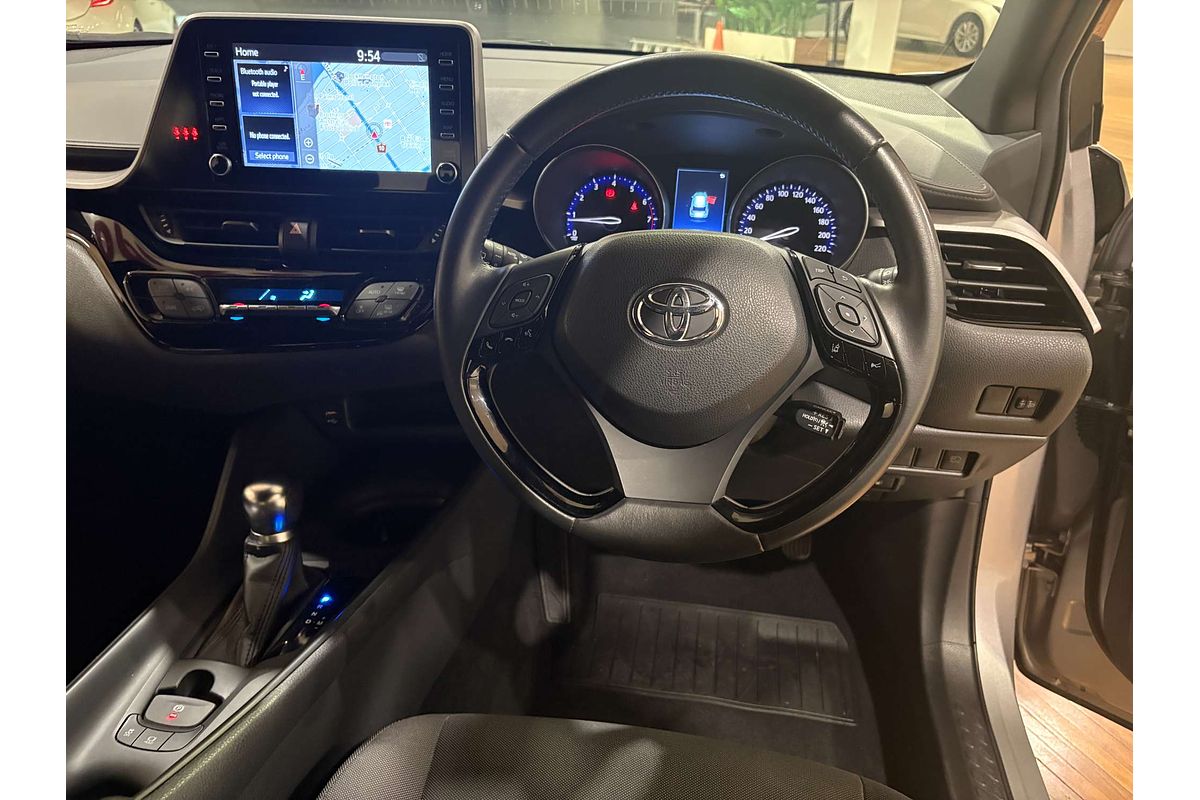 2022 Toyota C-HR GXL NGX10R