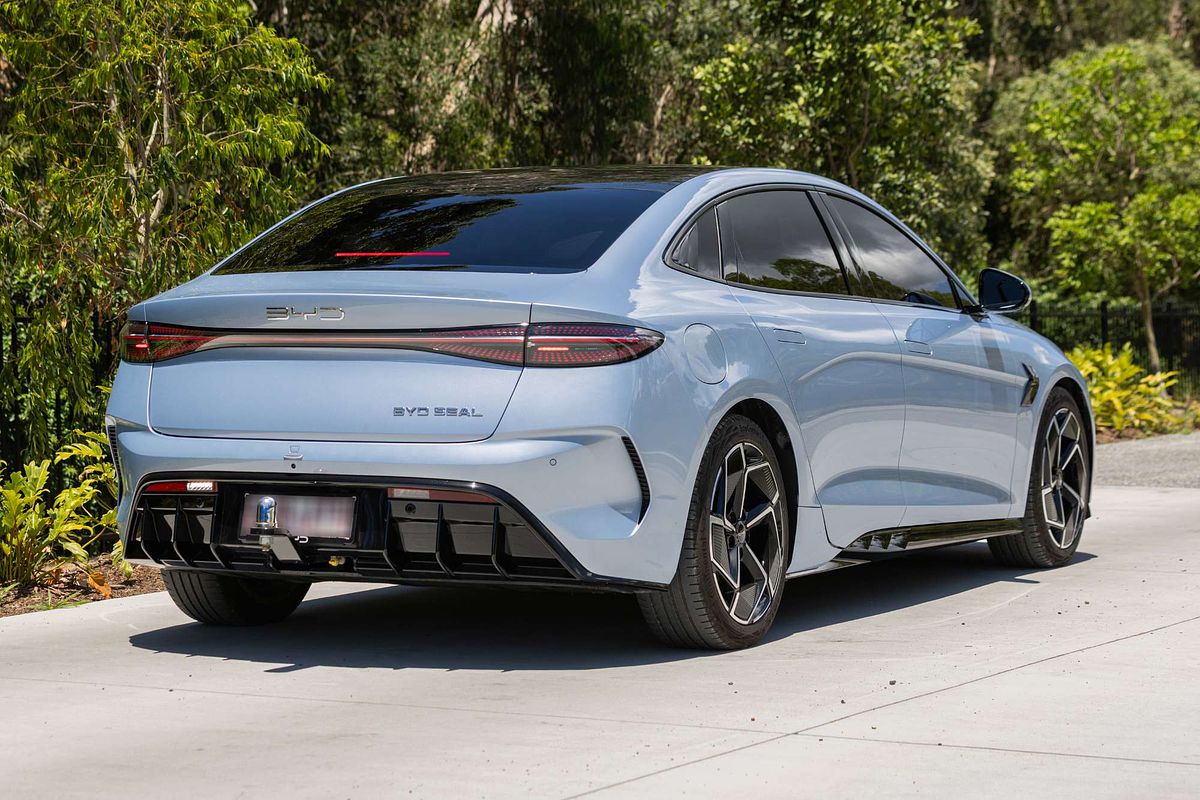 2024 BYD Seal Premium