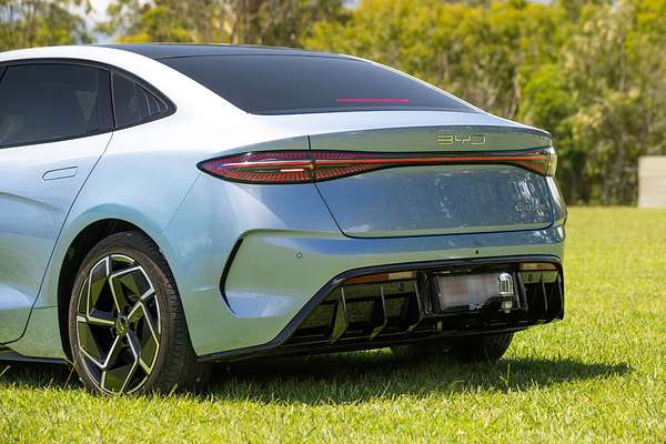 2024 BYD Seal Premium