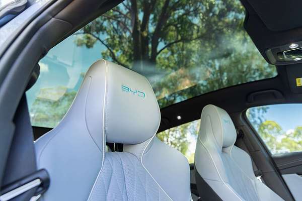 2024 BYD Seal Premium