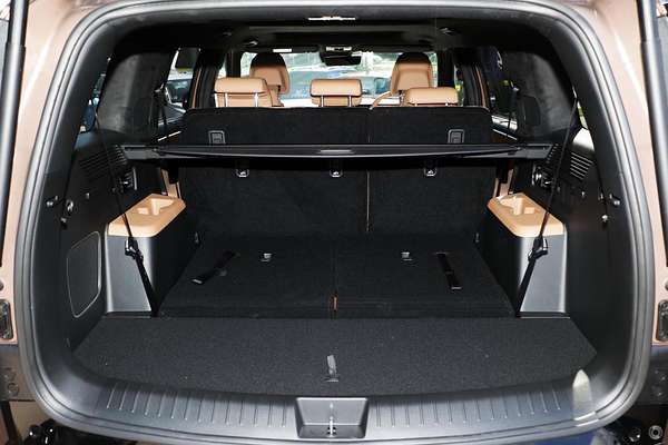 2025 Hyundai Santa Fe Calligraphy MX5.V2