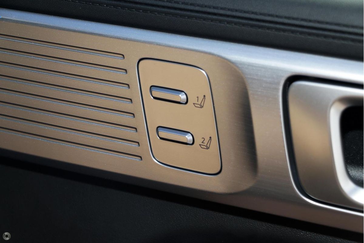 2025 Hyundai Santa Fe Calligraphy MX5.V2