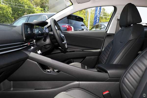 2025 Hyundai i30 Elite CN7.V2
