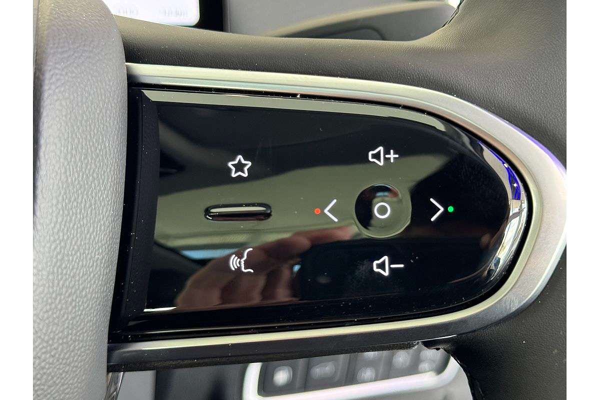 2025 Jaecoo J7 SHS Summit