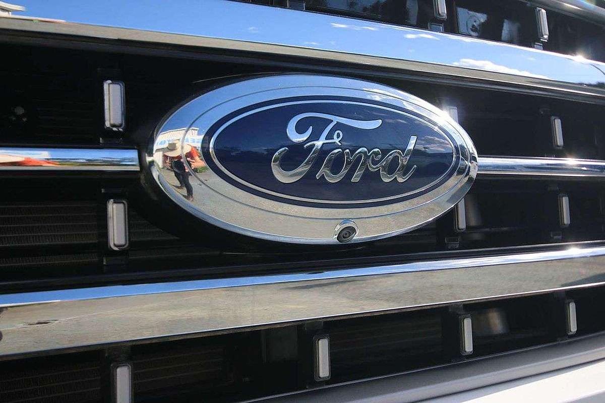 2023 Ford F-150 Lariat 4X4 LWB