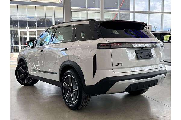 2025 Jaecoo J7 SHS Summit