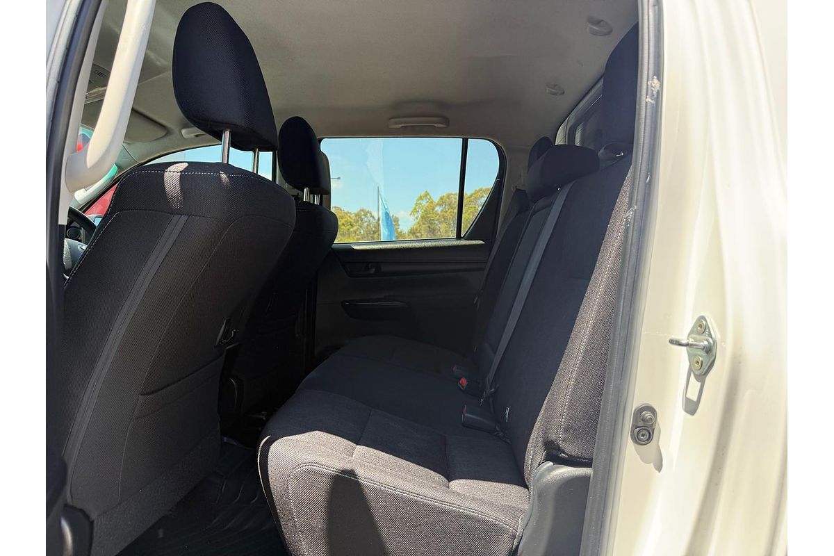 2021 Toyota Hilux SR GUN126R 4X4