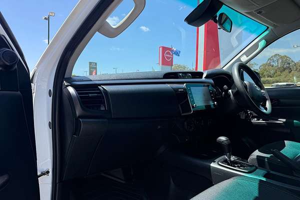 2021 Toyota Hilux SR GUN126R 4X4