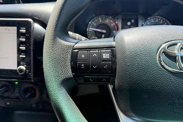 2021 Toyota Hilux SR GUN126R 4X4