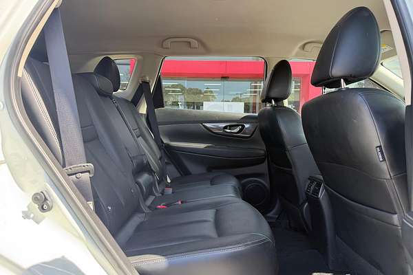 2021 Nissan X-TRAIL ST-L T32