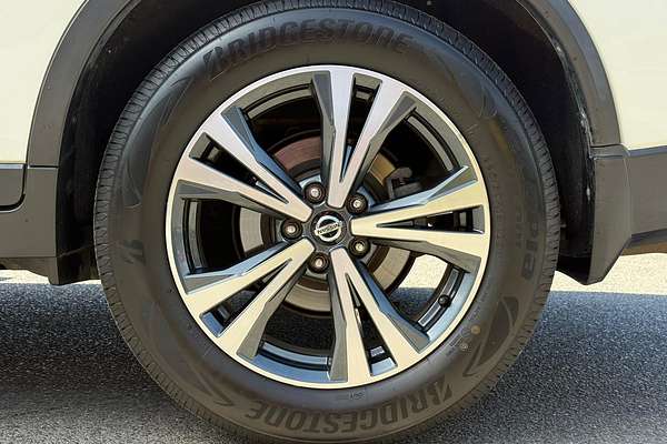 2021 Nissan X-TRAIL ST-L T32