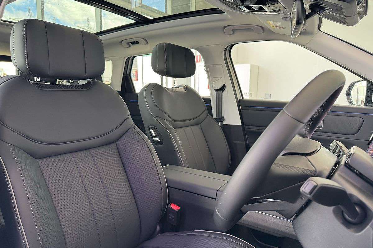 2025 Jaecoo J7 SHS Summit