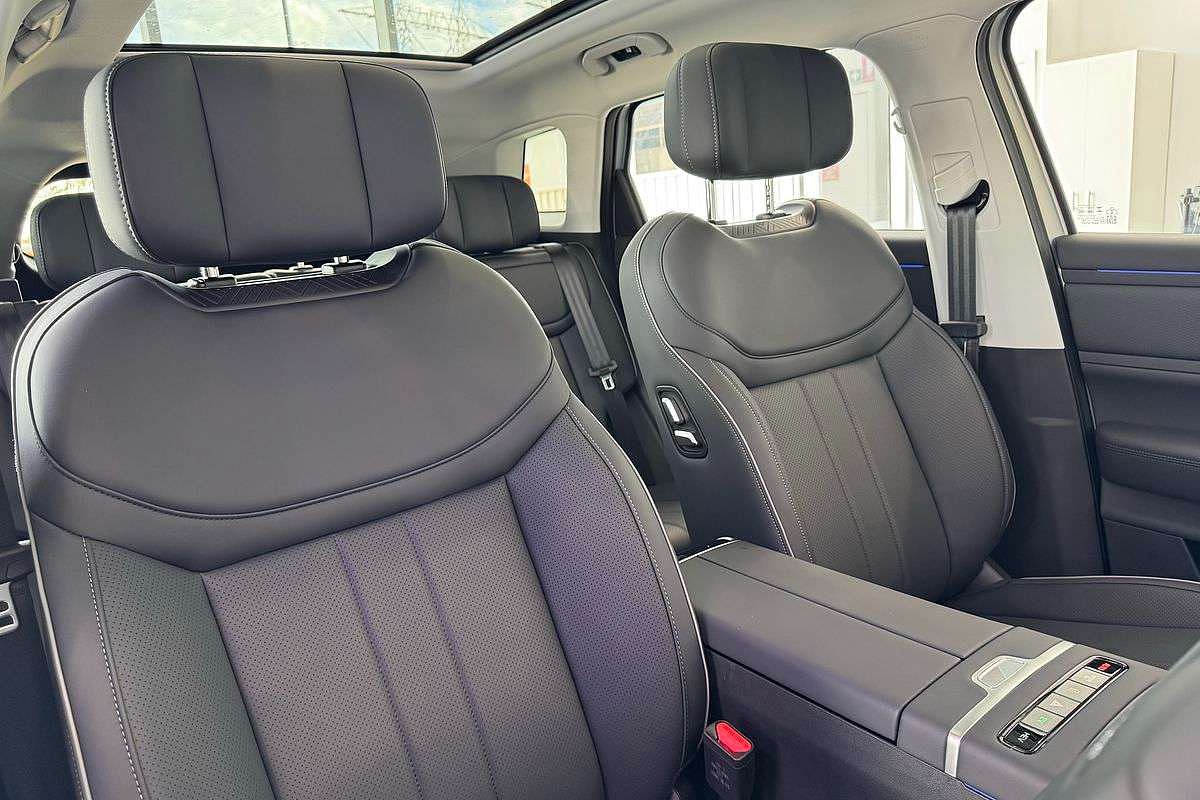 2025 Jaecoo J7 SHS Summit