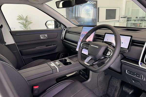 2025 Jaecoo J7 SHS Summit