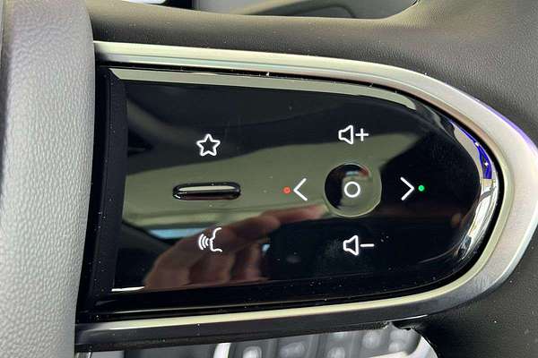 2025 Jaecoo J7 SHS Summit