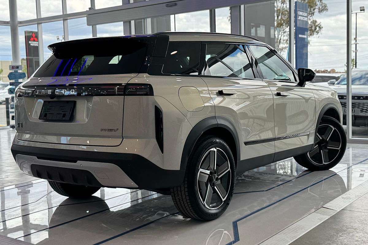 2025 Jaecoo J7 SHS Summit