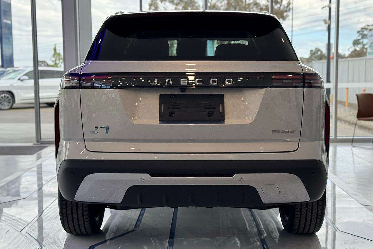 2025 Jaecoo J7 SHS Summit