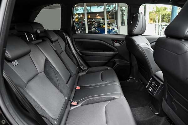 2025 Subaru Forester Touring S6