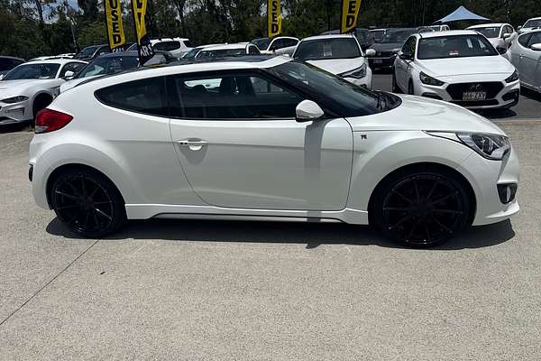 2016 Hyundai Veloster SR Turbo FS4 Series II