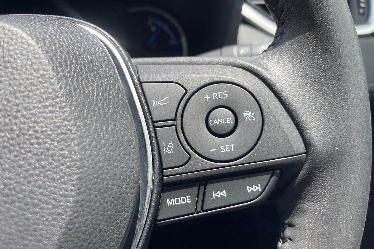 2021 Toyota RAV4 Cruiser AXAH54R