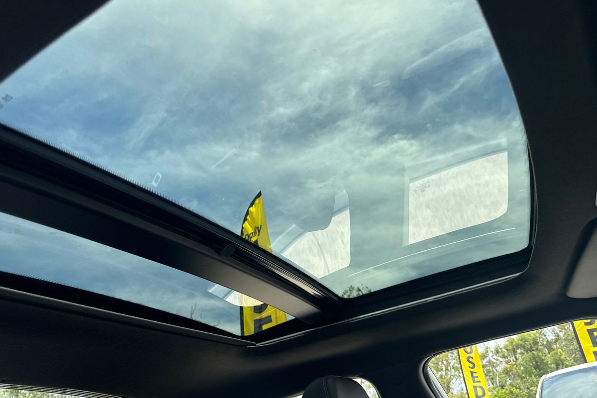 2016 Hyundai Veloster SR Turbo FS4 Series II