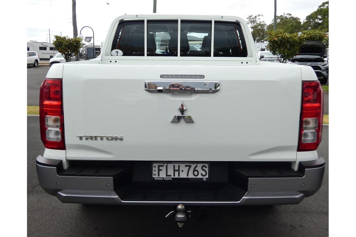 2024 Mitsubishi Triton GLX MV 4X4
