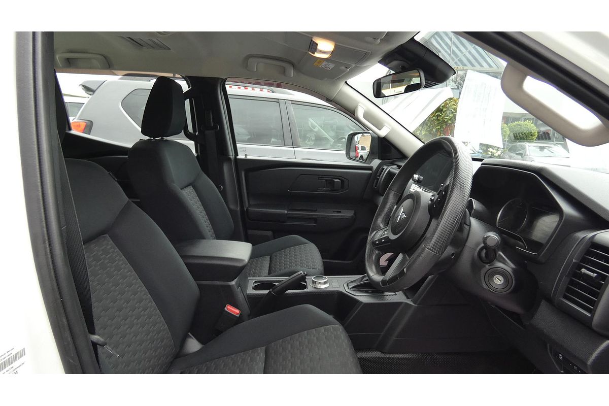 2024 Mitsubishi Triton GLX MV 4X4